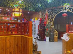 -袁小二大东北铁锅炖(吉祥村总部)