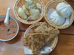 -方中山胡辣汤(成都首店)