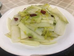炝炒娃娃菜-勺园中餐厅
