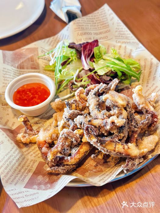 娱刻cafe groove香酥炸鱿鱼图片