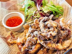 香酥炸鱿鱼-娱刻cafe groove