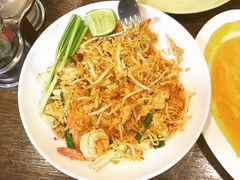 -Dang restaurant (patong phuket)