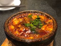 -万重锦·人文川菜馆(骡马市店)