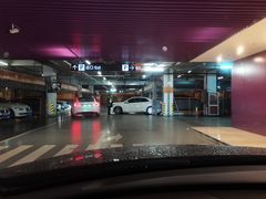 -Iapm环贸地下车库