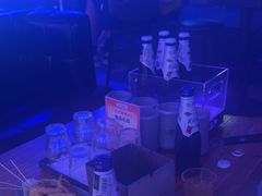 -喜鹊音乐酒馆(西街店)