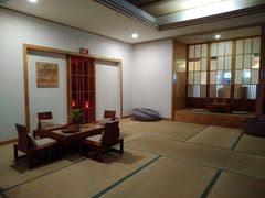 -汤泉良子·沐足·颂钵疗愈·SPA(珠江新城店)