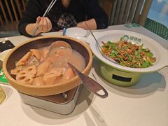 -绿草地·湘菜(7mall店)