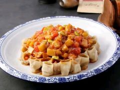 -东口码头·烧鸽子·鱼头泡饼·地方菜(金鹰悦城店)