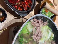 -川堂风·跷脚牛肉·乐山爆炒(宝山日月光店)