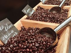 -星巴克臻选(北京银泰店)