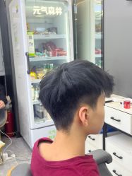 -藤野造型烫发染发