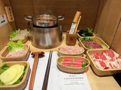 -独食火锅·半米屋台(直营总店)