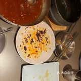 很好吃的简餐,两个人点了图里这些都吃光了