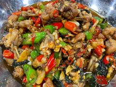 干锅牛蛙-笨罗卜浏阳菜馆(太平街店)