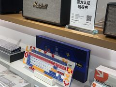 -LOL原创生活概念店(K11购物艺术中心店)