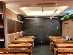 -万记麻辣烫国展总店