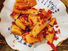 -小球滚滚湘菜馆·烤鱼·口味虾(太平街店)