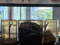 -星巴克臻选(湖滨道店)