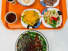 -德元兰州纯汤牛肉面(深圳首店)