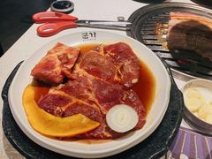 调味猪排-本家韩国烤肉(青岛万象城店)