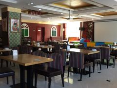 -巴依兄弟西域美食(机场店)