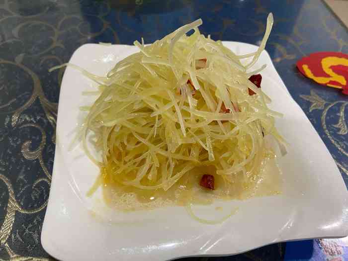 铁炉油馍(临潼店)-"看评价还不错就和朋友一起来吃啦团了套餐.