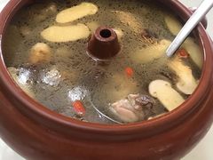 -飞虎过桥米线(翠湖店)