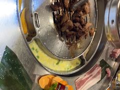 -哈哈碳都·牛肋条无限自助烤肉(台江万达店)