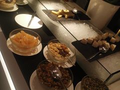 -上海滴水湖皇冠假日酒店