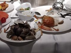 -领鲜活海鲜榴莲自助火锅(东门店)