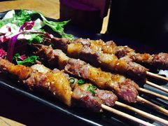 -爱啤精酿·民谣酒馆(滨江店)