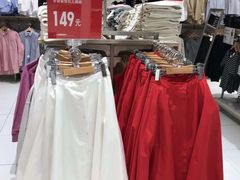 -优衣库(南京建邺万达广场店)