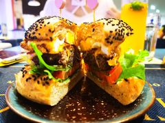 M8安格斯牛肉堡-又见马甲M8融合西餐厅(厦门体育中心店)