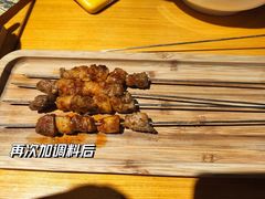 钢签羊肉串-马萧萧新兰州牛肉面