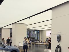 -华为智能生活馆(上海金桥国际商业广场)