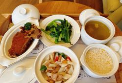 -诗安嘉康月子中心(金阳店)