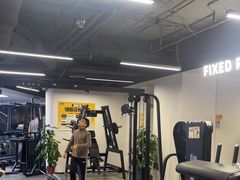 -超鹿运动(达信大厦店)