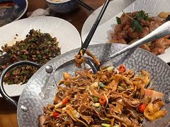 -雀舞云南菜(天津天河城购物中心店)