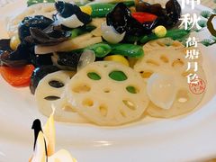 -巴扎美食·新疆菜·西域歌舞表演餐厅(新疆大厦店)