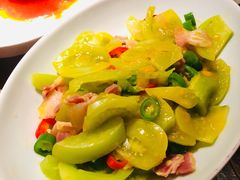 青番茄炒出缸肉-鱼食饭稻·苏浙土菜17年老馆子(平江路店)