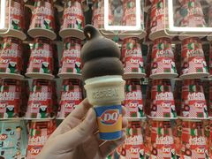 巧克力甜筒-DQ·蛋糕·冰淇淋(周浦万达店)