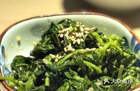 Cold-Mixed Goji Shoots