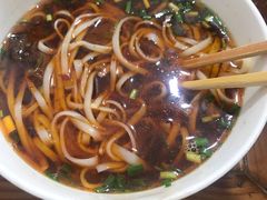 -矮子粉店1985·长沙米粉(湘春路店)