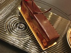 -Salon de The de Joel Robuchon(外滩18号店)
