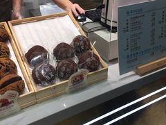 -西树泡芙(湖滨银泰in77B区店)