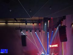 -TZ House音乐现场(来福士中心店)