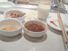 -海底捞火锅鲜切牛肉主题店(长寿路店)