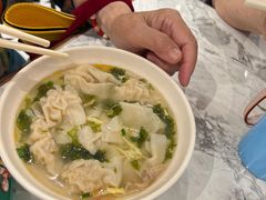 上海小馄饨-鲜得来排骨年糕(即墨路店)