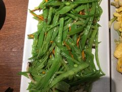 荷兰豆炒菌菇-云海肴·汽锅鸡·云南菜(领展购物广场·中关村店)