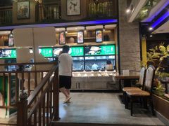 -黄泥岗·地道湖北菜(奥特莱斯店)